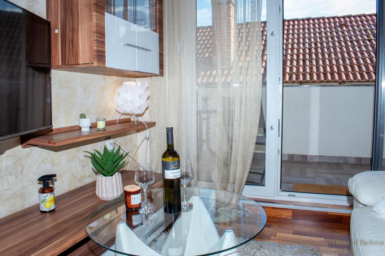 Apartment Heart Of Bjelovar Bagian luar foto